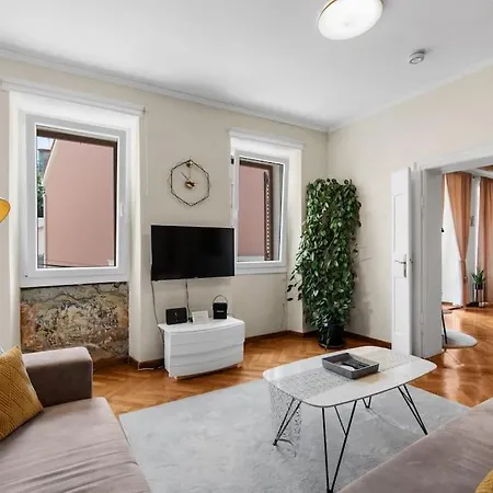 Apartament Fresco Residence- In The Center Of *